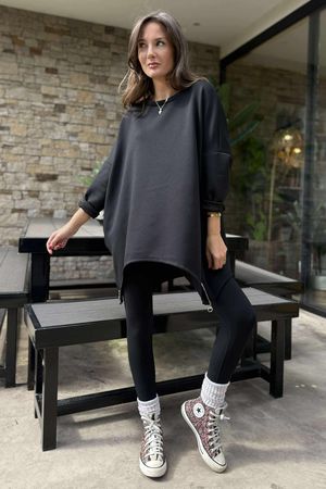 The Soft Tech Jersey Zippy Sweatshirt Black